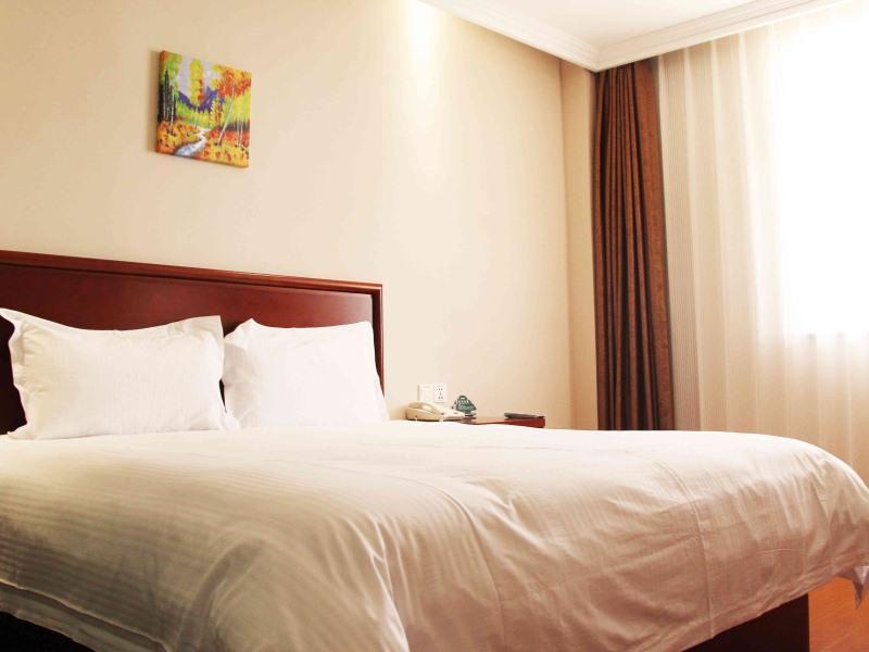 Greentree Inn Shandong Qingdao Development District Sdust Express Hotel Exterior photo