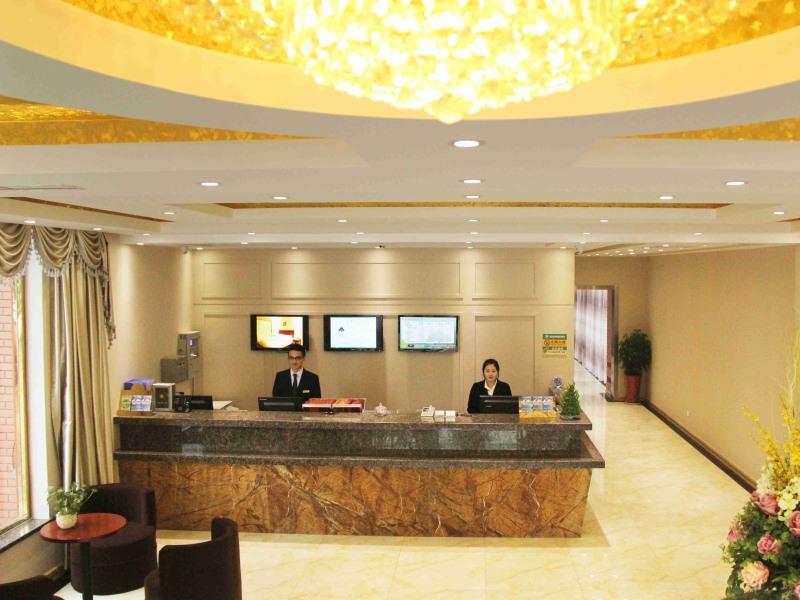 Greentree Inn Shandong Qingdao Development District Sdust Express Hotel Exterior photo