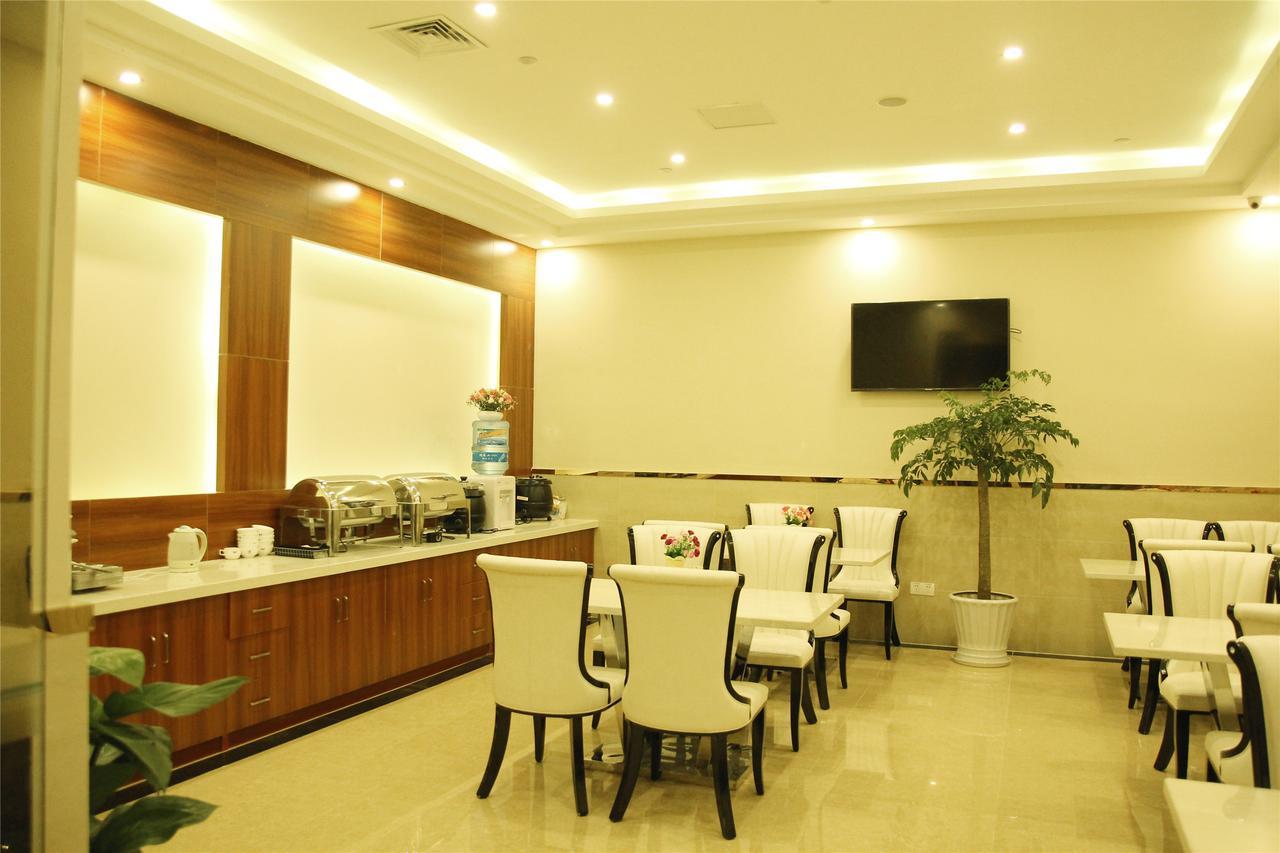 Greentree Inn Shandong Qingdao Development District Sdust Express Hotel Exterior photo