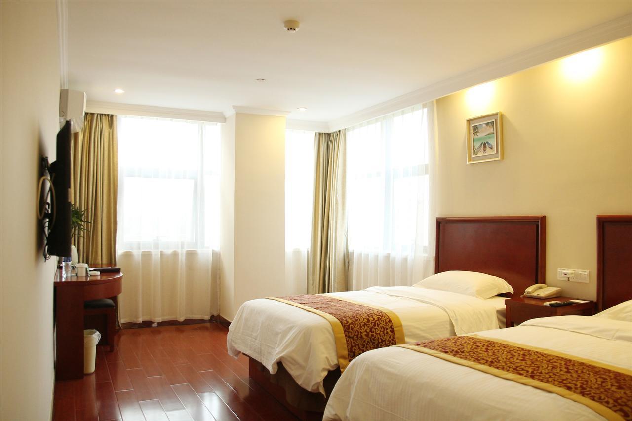 Greentree Inn Shandong Qingdao Development District Sdust Express Hotel Exterior photo