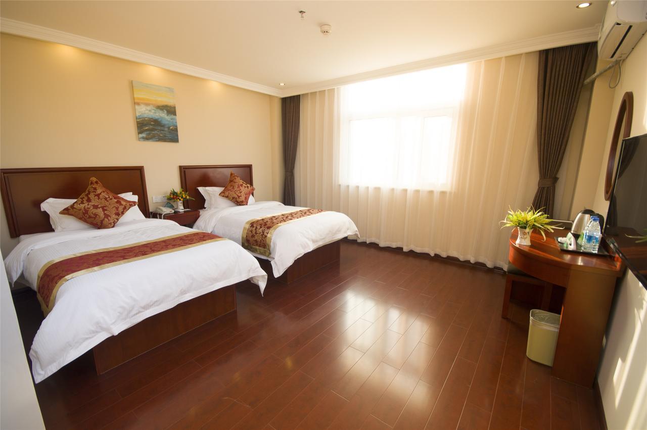 Greentree Inn Shandong Qingdao Development District Sdust Express Hotel Exterior photo