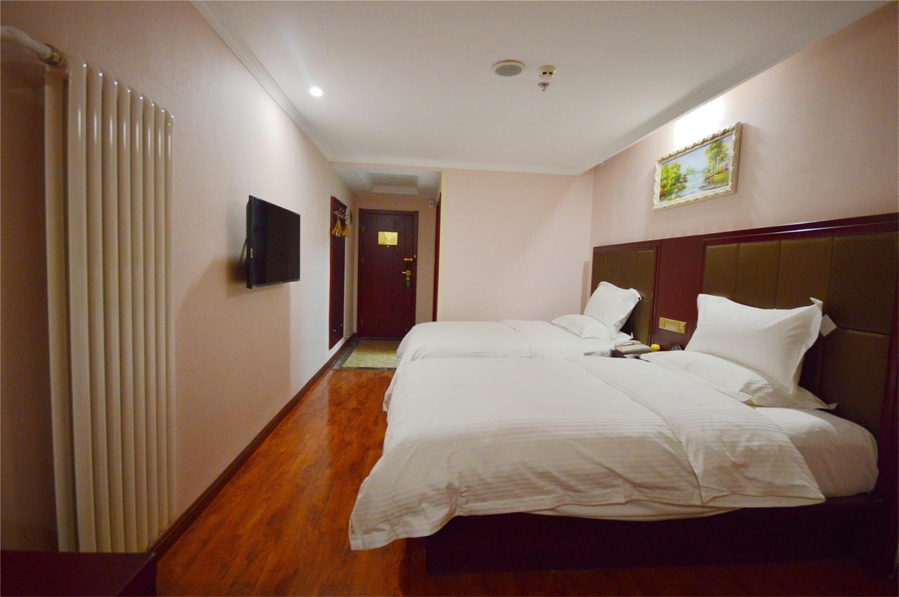 Greentree Inn Shandong Qingdao Development District Sdust Express Hotel Exterior photo