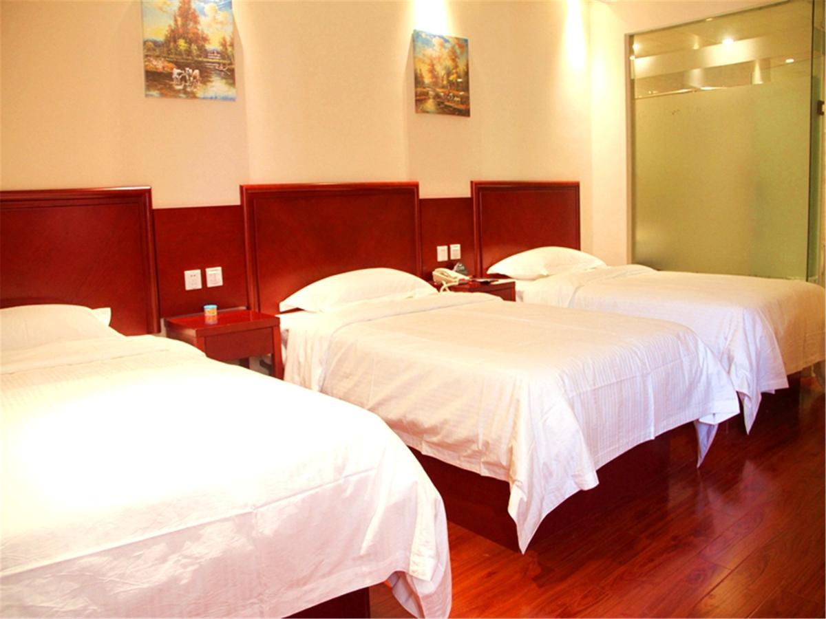 Greentree Inn Shandong Qingdao Development District Sdust Express Hotel Exterior photo